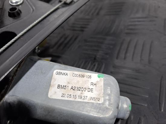 ford Focus AMBIENTE Jul 2015 RIGHT FRONT WINDOW REG/MOTOR 