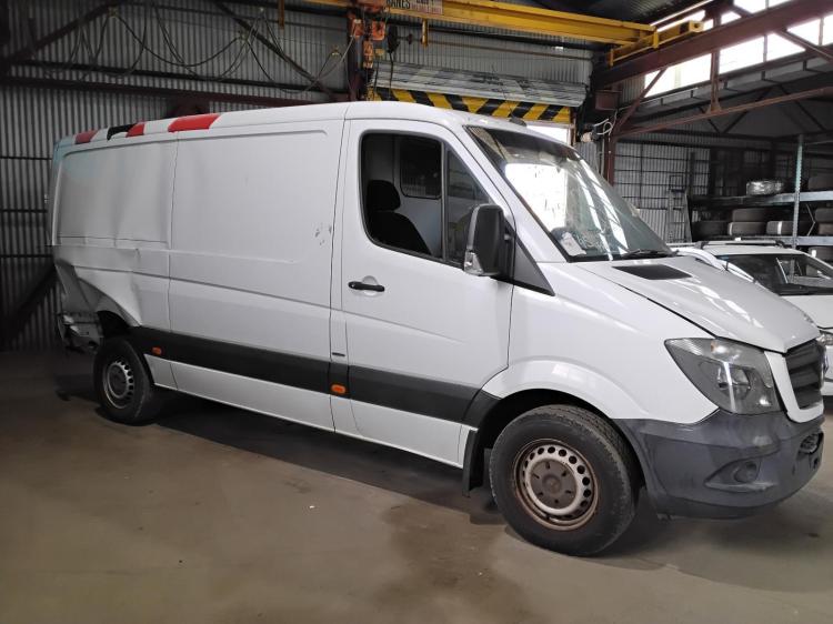 mercedes benz Sprinter 313 CDI MWB LOW ROOF Jun 2014 Parts & Wrecking