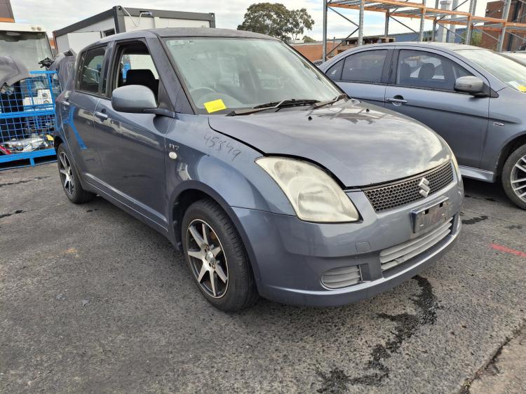 suzuki Swift SWIFT Nov 2006 Parts & Wrecking