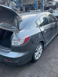 2011 Mazda 3 image 2