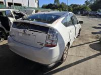 2007 Toyota Prius NHW20R HATCH image 2