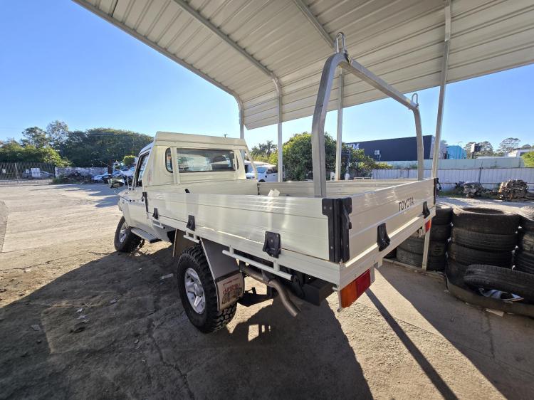 toyota Landcruiser VDJ79R WORKMATE Jan 2017 Parts & Wrecking