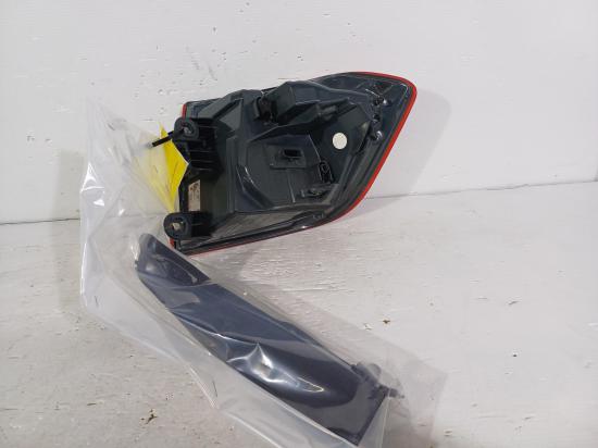 bmw 3 Series 2015 Left Taillight 