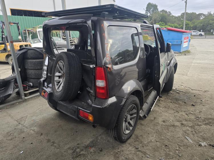 suzuki Jimny SN413 JLX Mar 2016 Parts & Wrecking