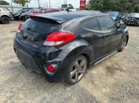 2012 Hyundai Veloster FS image 2