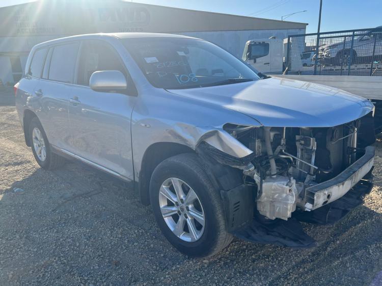 toyota Kluger GSU40 Feb 2013 Parts & Wrecking
