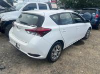2016 Toyota Corolla ZRE182R image 2