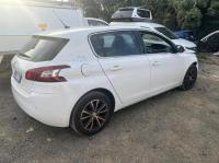 2015 Peugeot 308 T9 image 2