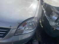 2007 Mitsubishi 380 image 2