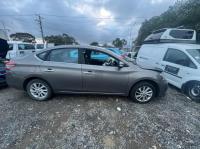 2016 Nissan Pulsar B17 image 2