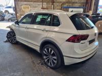 2016 Volkswagen Tiguan 140TDI HIGHLINE 5NA image 2