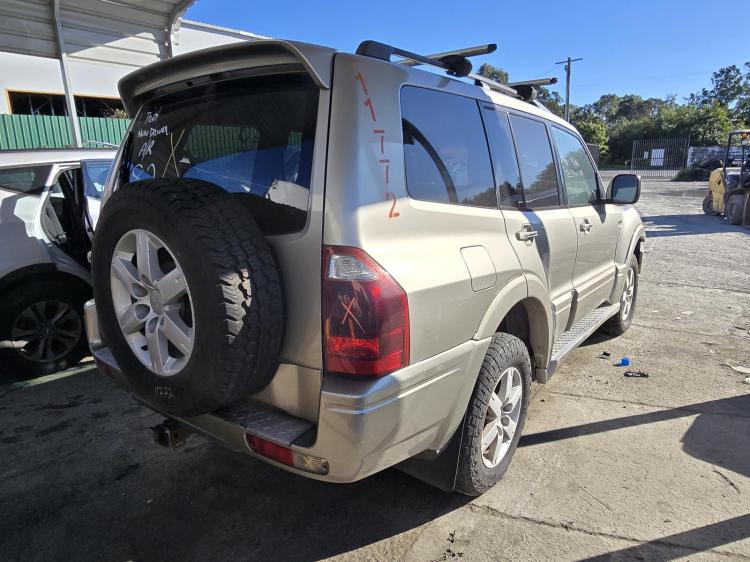 mitsubishi Pajero NP EXCEED Apr 2005 Parts & Wrecking