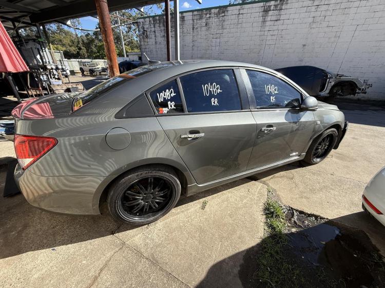 holden Cruze JH Sep 2011 Parts & Wrecking