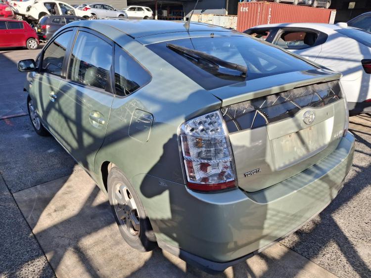 toyota Prius NHW20R Sep 2006 Parts & Wrecking