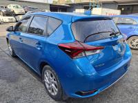 2015 Toyota Corolla ZRE182R image 2