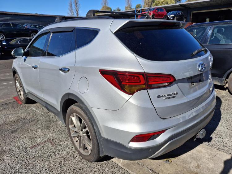 hyundai Santa Fe DM Sep 2016 Parts & Wrecking