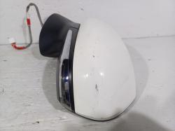 2021 Toyota Camry AXVH70R image 2