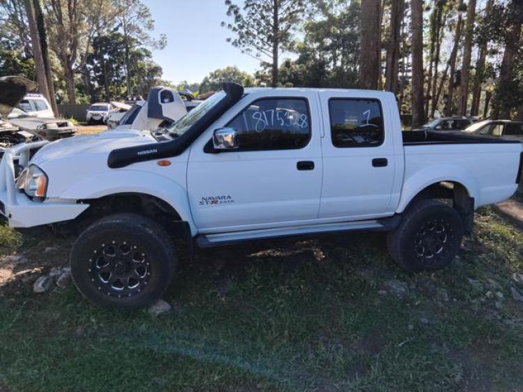nissan Navara D22 ST-R Apr 2011 Parts & Wrecking