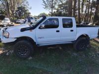 2011 Nissan Navara D22 ST-R image 2