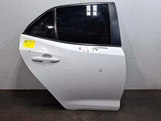 toyota Corolla 2ZR-FXE Apr 2022 RIGHT REAR DOOR 