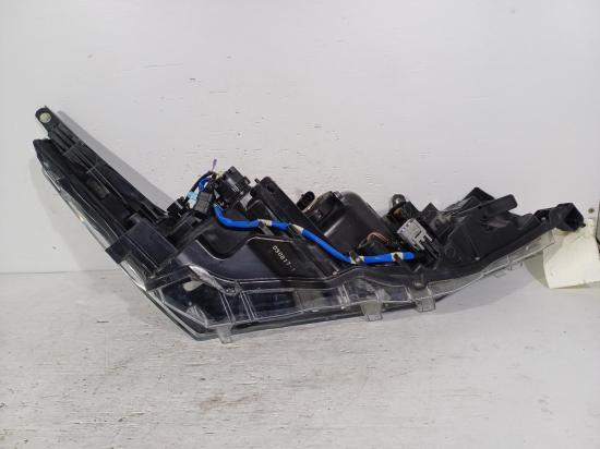 toyota Corolla ZRE172R Aug 2017 Left HeadLAMP 