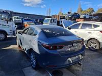 2022 Mazda 3 BP image 2