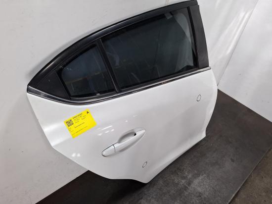 mazda 3 2014 RIGHT REAR DOOR 