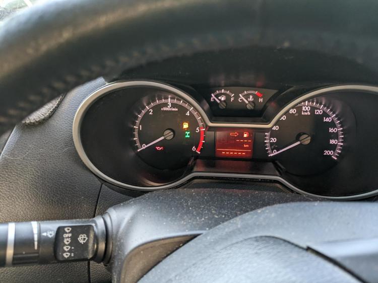 mazda Bt 50 XTR Dec 2013 Parts & Wrecking