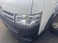 2010 Toyota Hiace image 2
