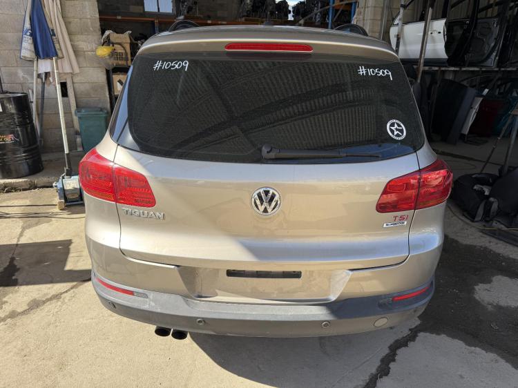 volkswagen Tiguan 5N May 2015 Parts & Wrecking