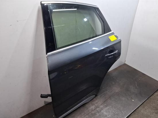 audi Q5 2023 LEFT REAR DOOR 