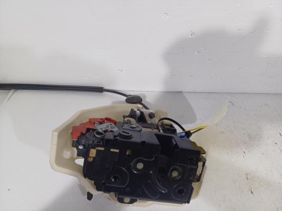 volkswagen Golf A5 May 2006 LOCK MECHANISM 