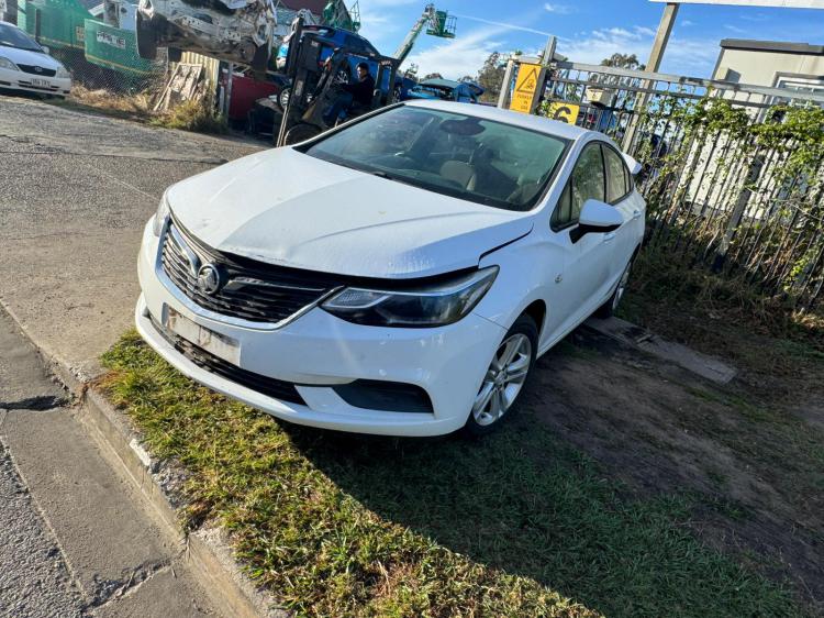 holden Astra Apr 2018 Parts & Wrecking