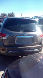 2013 Nissan Pathfinder ST image 2