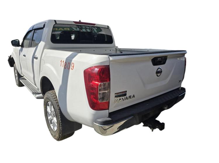 nissan Navara NP300 ST Apr 2015 Parts & Wrecking