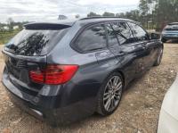 2013 Bmw 320i image 2