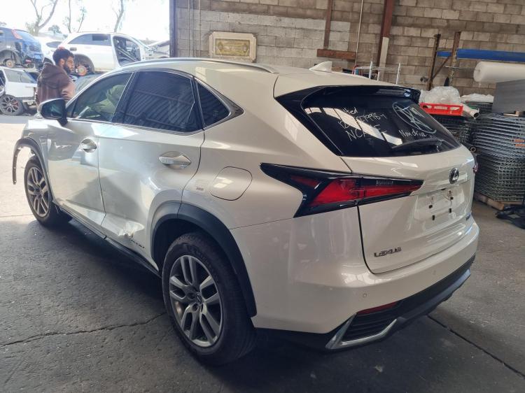 lexus Nx300h LUXURY 2019 Parts & Wrecking