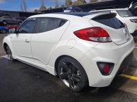 2014 Hyundai Veloster FS image 2