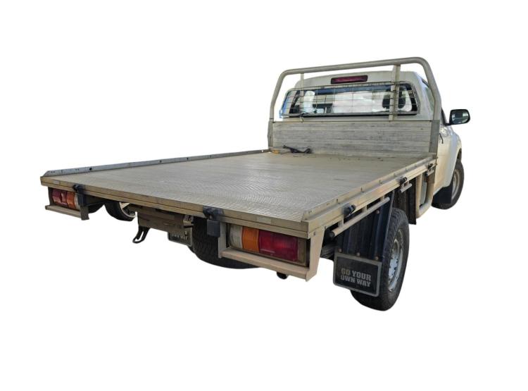 isuzu D Max RC SX Apr 2018 Parts & Wrecking