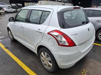 2014 Suzuki Swift FZ image 2