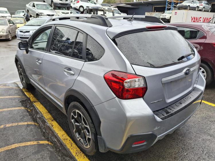 subaru Xv G4X Oct 2014 Parts & Wrecking