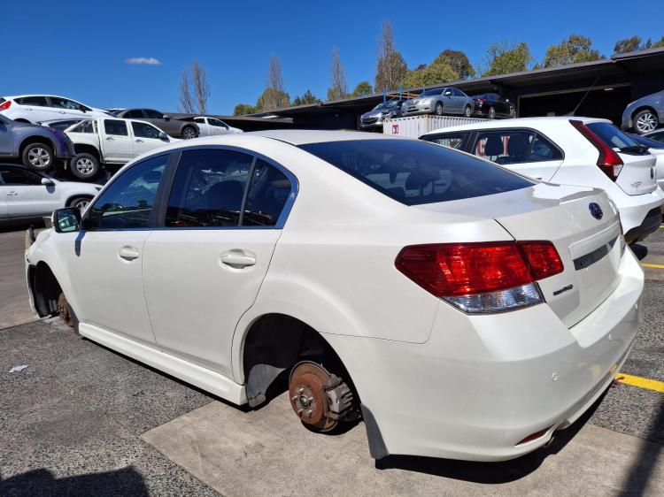 subaru Liberty B5 Dec 2011 Parts & Wrecking