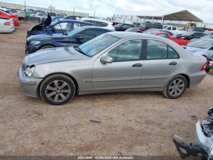 mercedes benz C-class C 180 K 2005 Parts & Wrecking