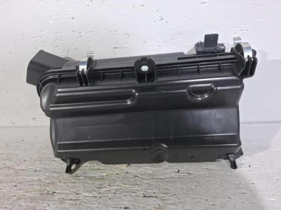 suzuki Swift AZ Oct 2019 AIR CLEANER/BOX 
