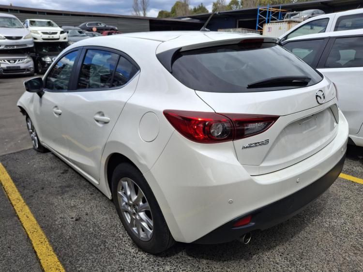 mazda 3 BM Mar 2015 Parts & Wrecking