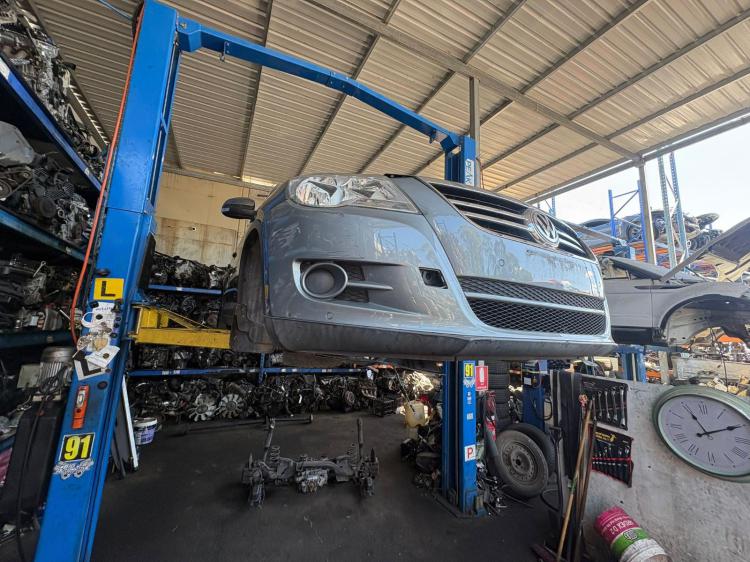 volkswagen Tiguan 2011 Parts & Wrecking
