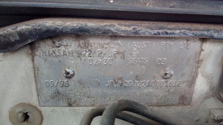 nissan Navara STD Sep 1998 Parts & Wrecking