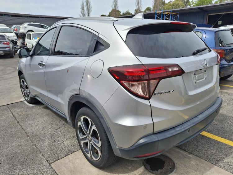 honda Hrv Feb 2015 Parts & Wrecking