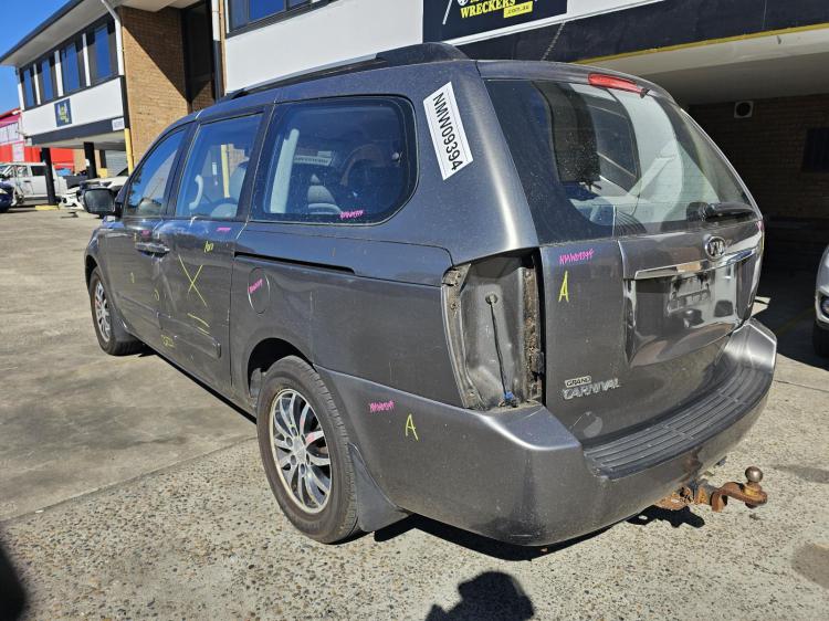 kia Carnival GBB8J46 SLI Jul 2010 Parts & Wrecking