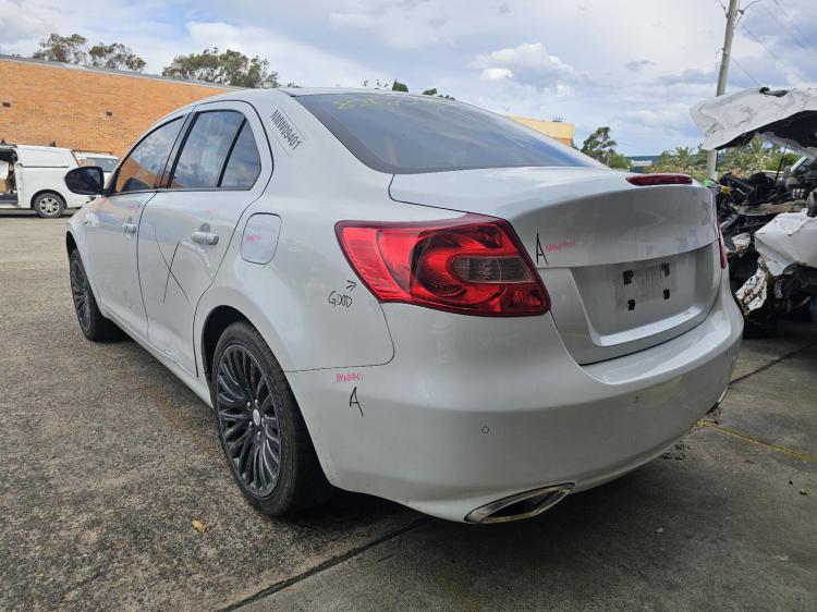 suzuki Kizashi FR PRESTIGE Jan 2012 Parts & Wrecking